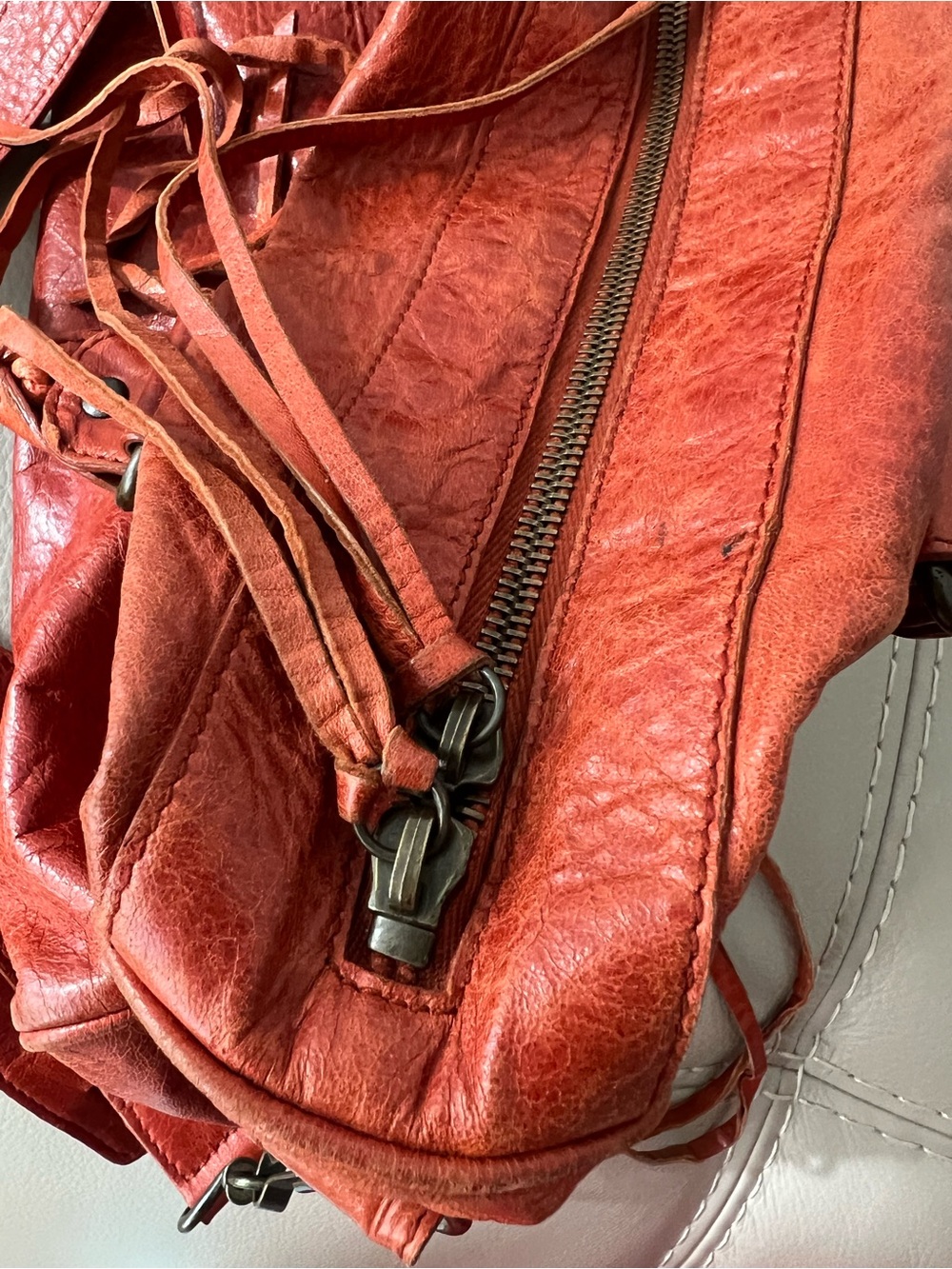 Balenciaga Red-Orange Leather Shoulder Bag - Picture 10 of 16
